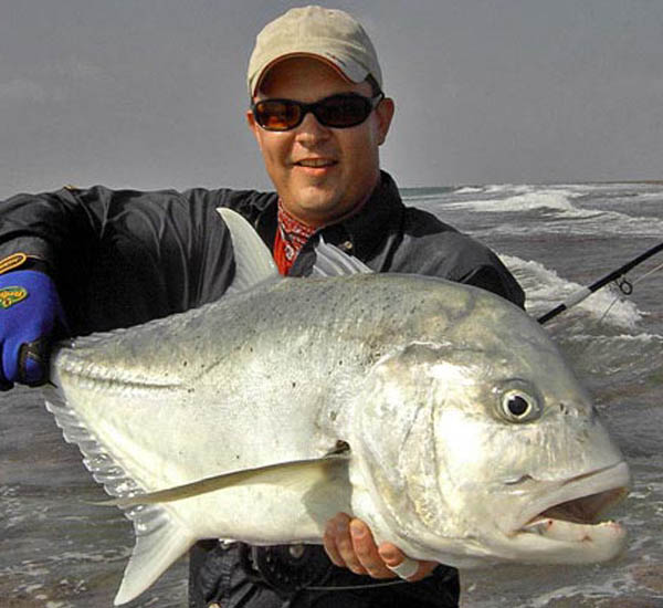 GT Fischen in der Brandung mit er Fliegenrute